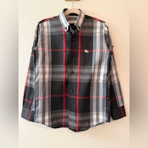 Kids Burberry shirt size 6/7